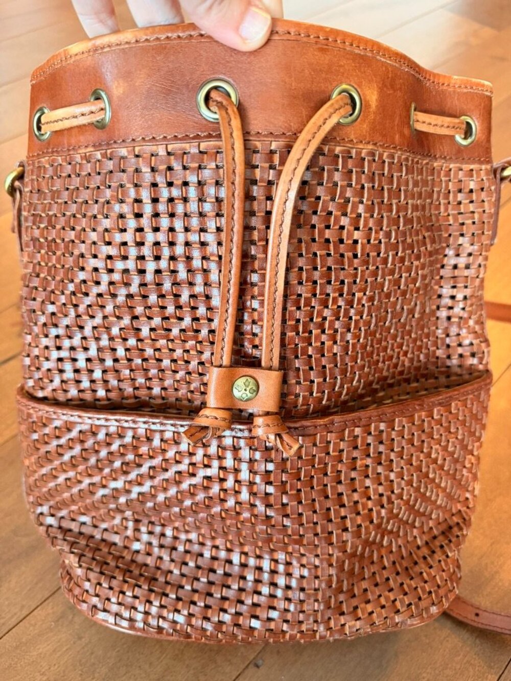 Patricia Nash Woven Leather Bucket Bag Cognac Brown Drawstring Shoulder Bag